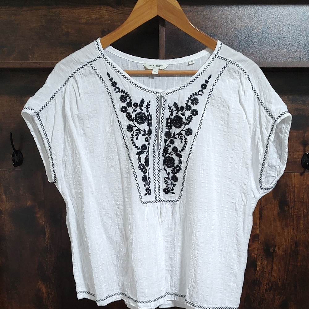 Max Studio White Blouse with Black Embroidery